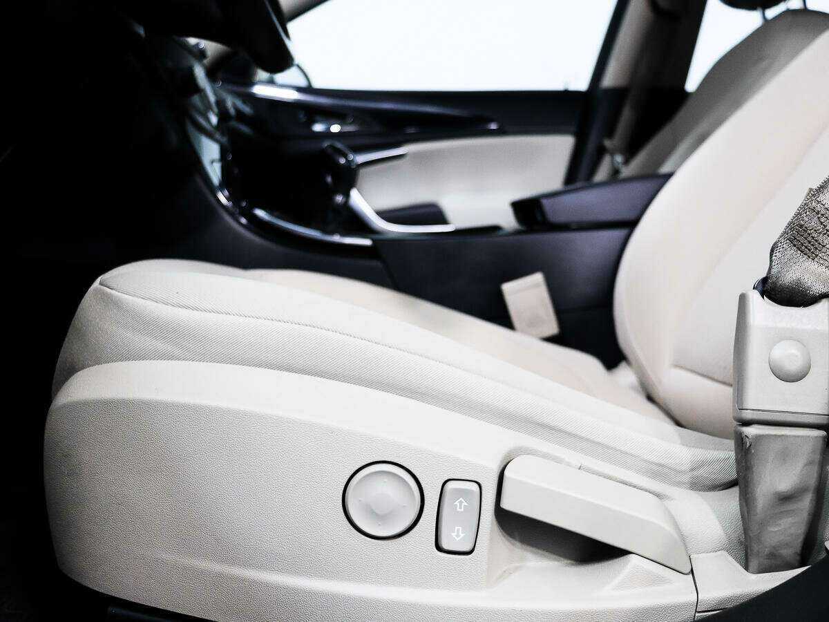 Купить Opel Insignia с пробегом. Фото: #9