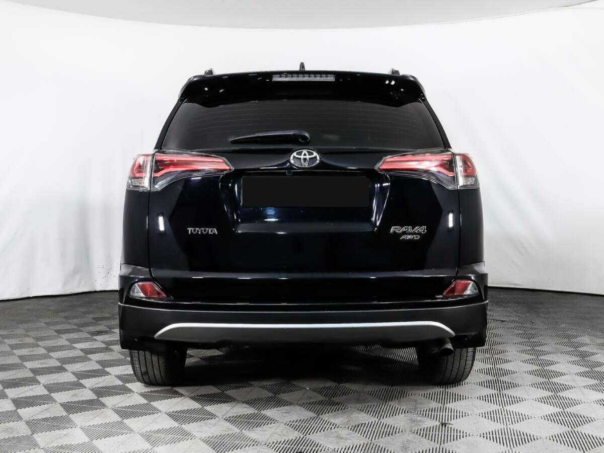 Купить Toyota RAV4 с пробегом. Фото: #4