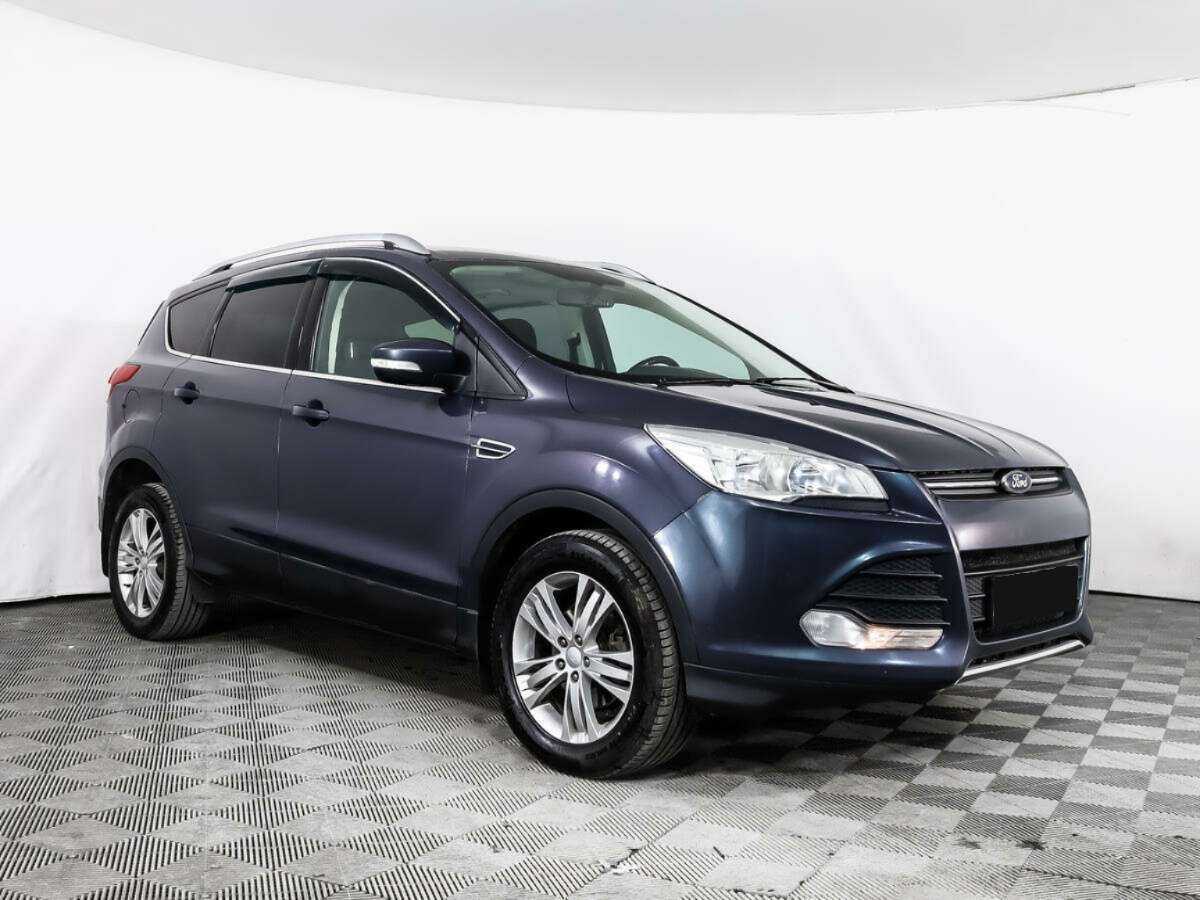 Купить Ford Kuga с пробегом. Фото: #2