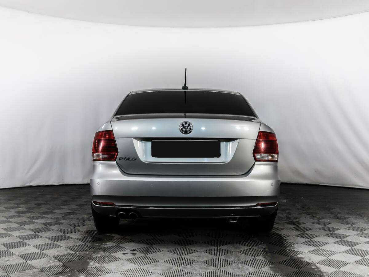 Купить Volkswagen Polo с пробегом. Фото: #5