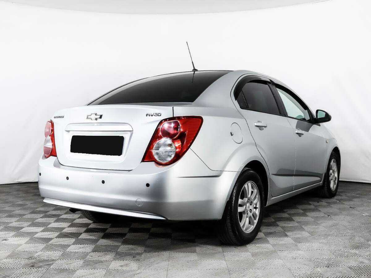 Купить Chevrolet Aveo с пробегом. Фото: #4