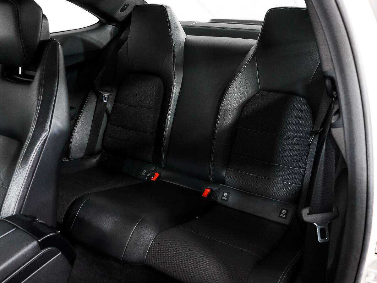 Купить Mercedes-Benz C-Класс с пробегом. Фото: #11