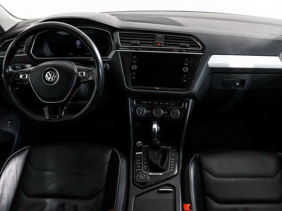 Купить Volkswagen Tiguan с пробегом. Фото: #13