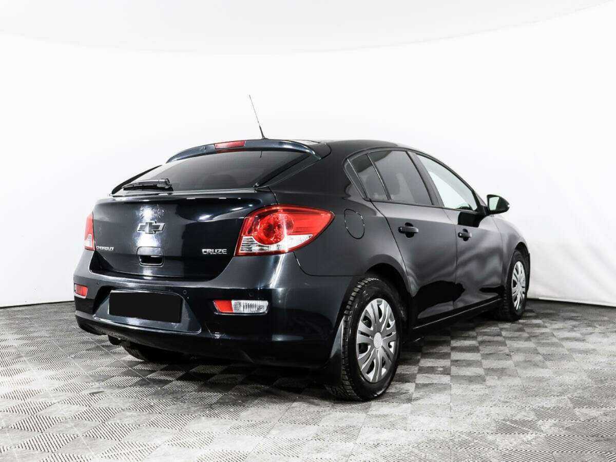 Купить Chevrolet Cruze с пробегом. Фото: #4