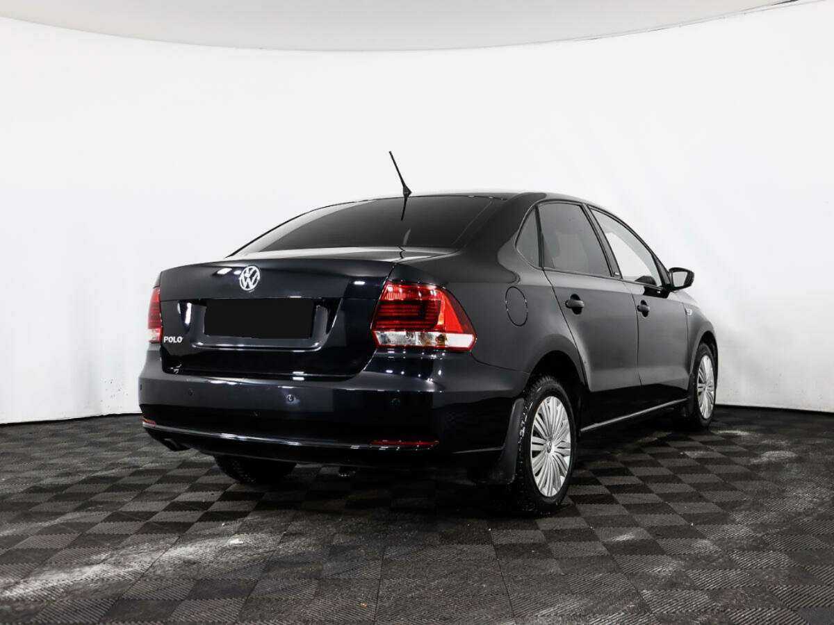 Купить Volkswagen Polo с пробегом. Фото: #4