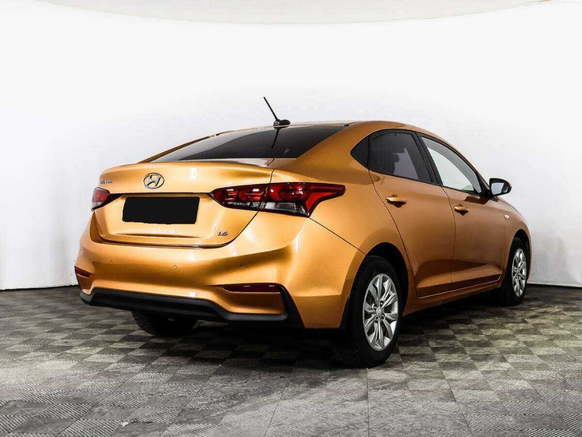 Купить Hyundai Solaris с пробегом. Фото: #3