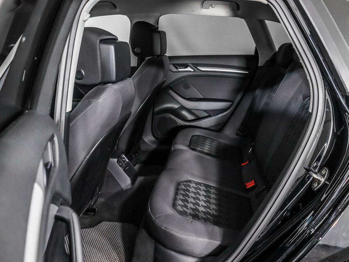 Купить Audi A3 с пробегом. Фото: #9