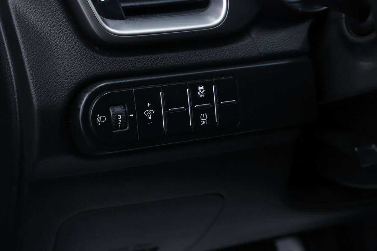 Купить Kia Ceed с пробегом. Фото: #10