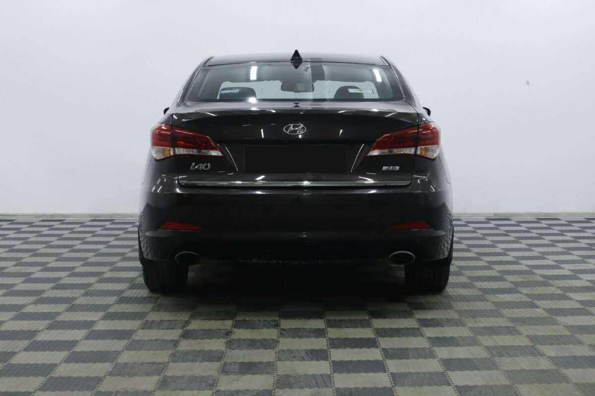 Купить Hyundai i40 с пробегом. Фото: #5