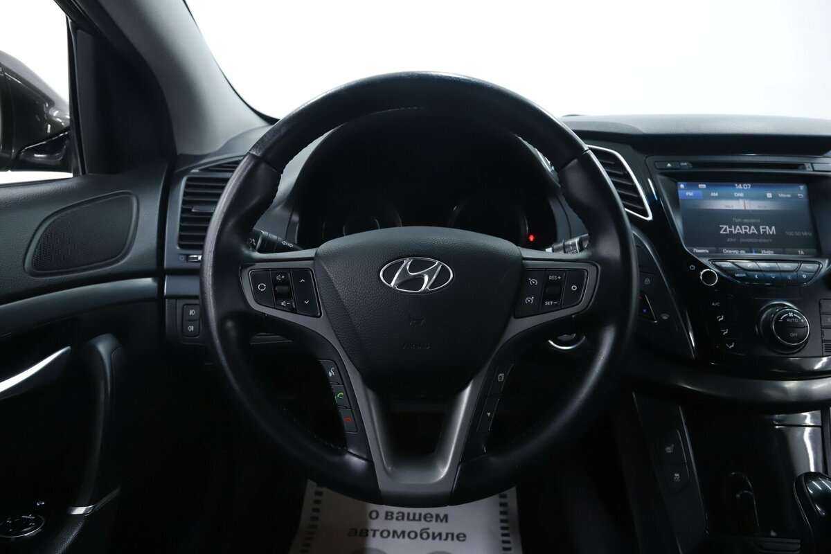 Купить Hyundai i40 с пробегом. Фото: #12