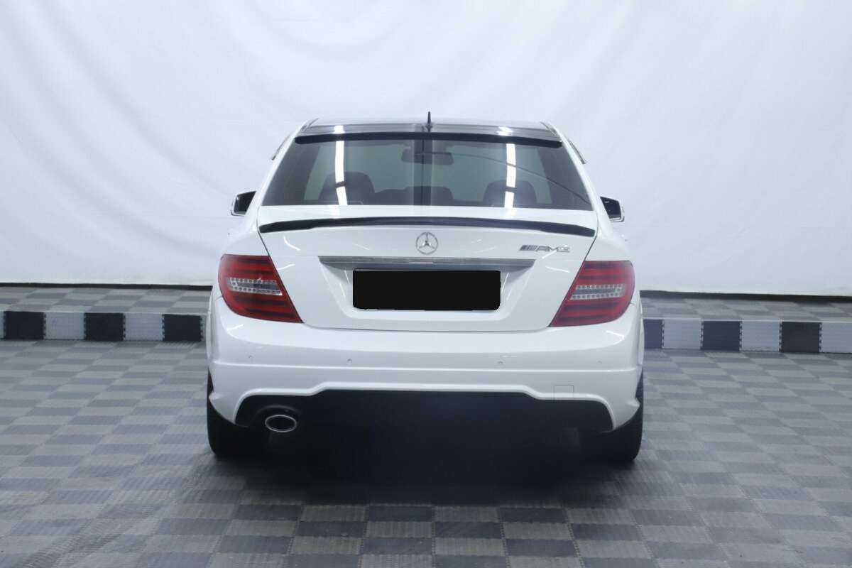 Купить Mercedes-Benz C-Класс с пробегом. Фото: #5