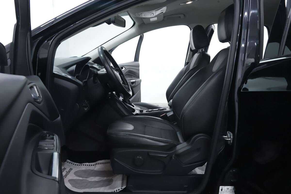 Купить Ford Kuga с пробегом. Фото: #6