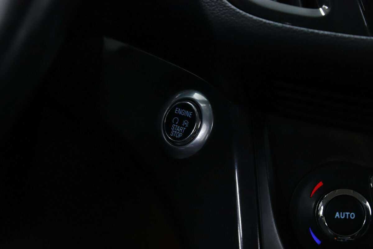 Купить Ford Kuga с пробегом. Фото: #12