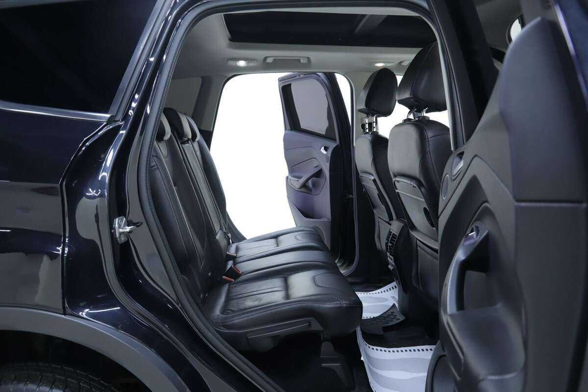 Купить Ford Kuga с пробегом. Фото: #17