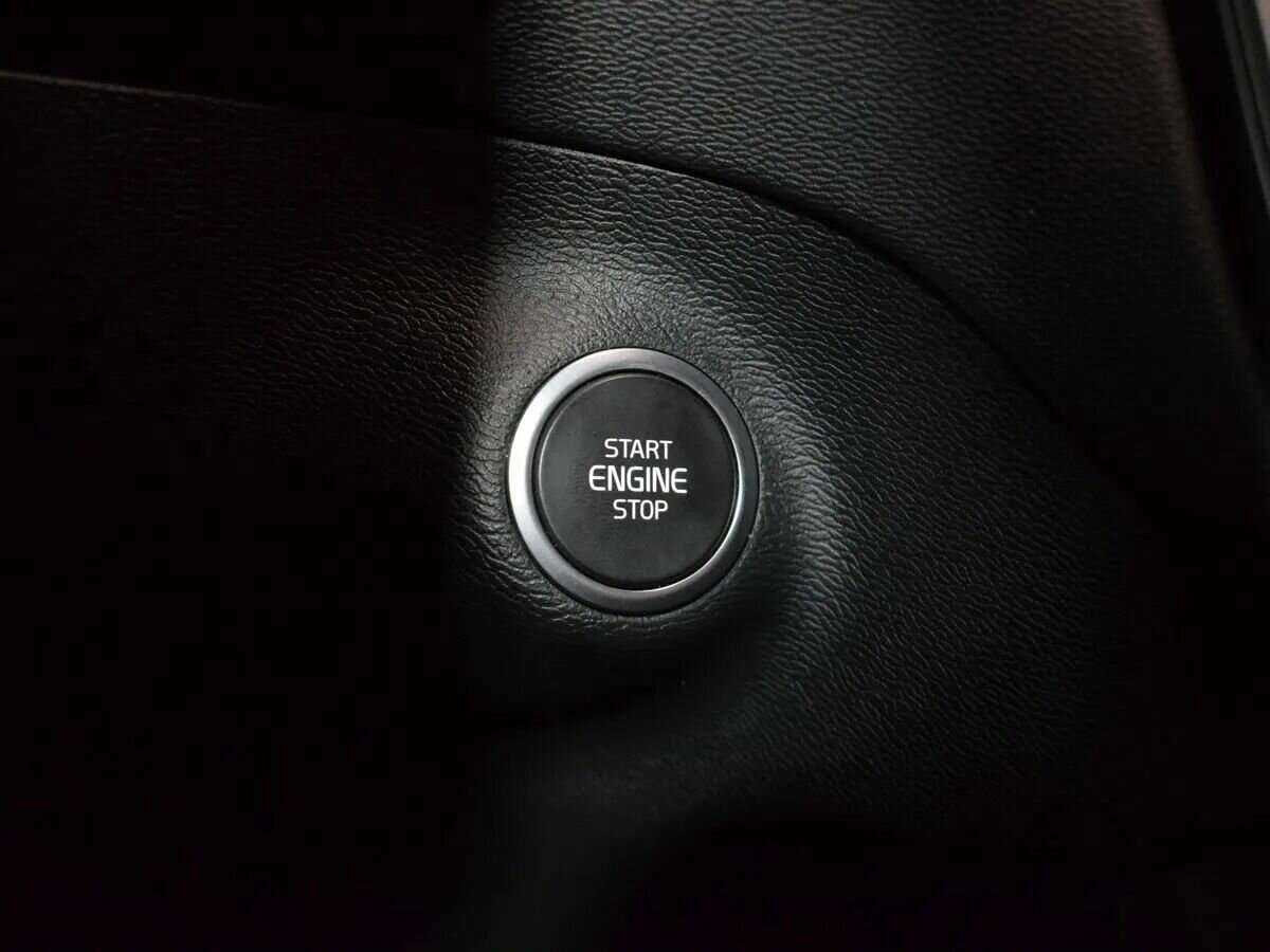 Купить Volvo XC40 с пробегом. Фото: #15