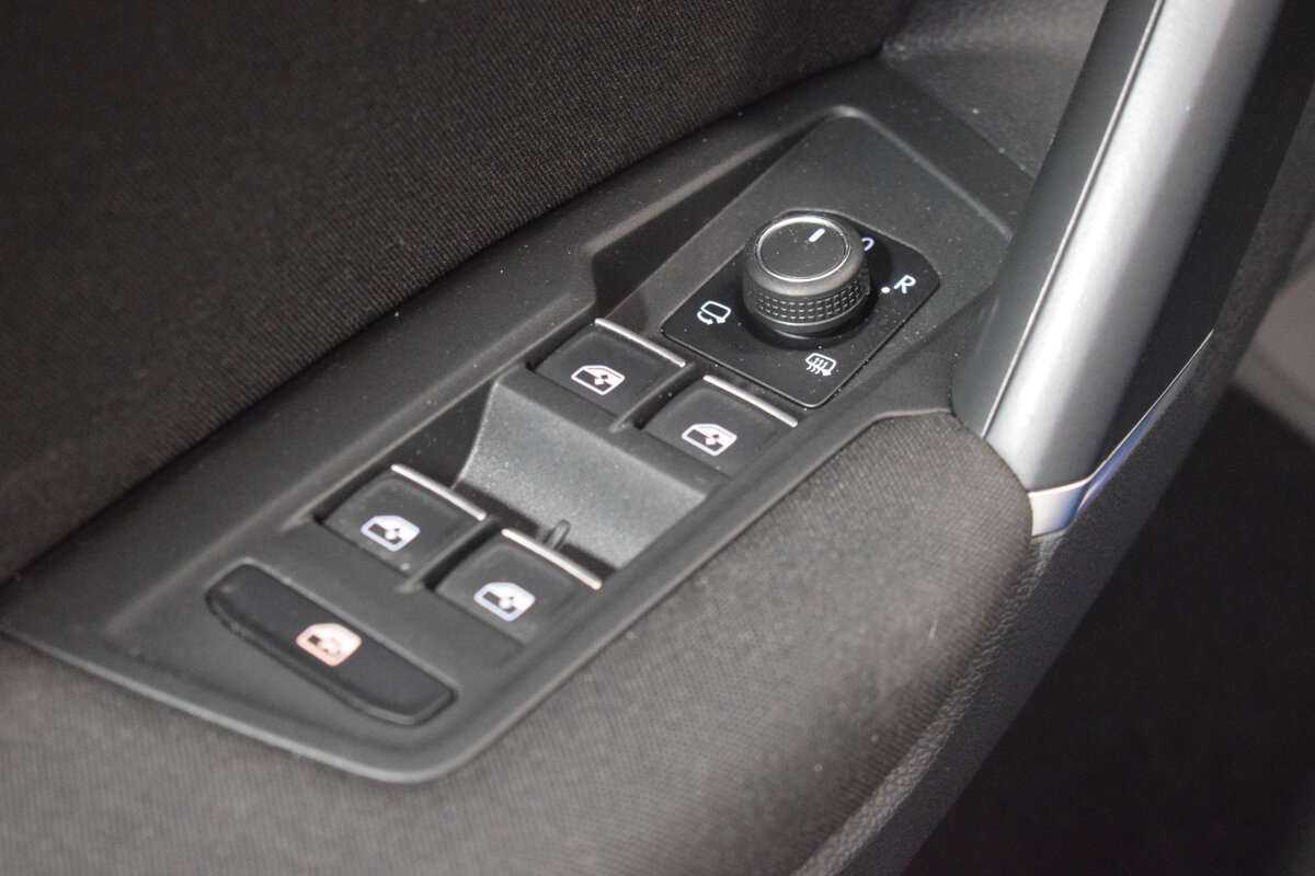 Купить Volkswagen Tiguan с пробегом. Фото: #8