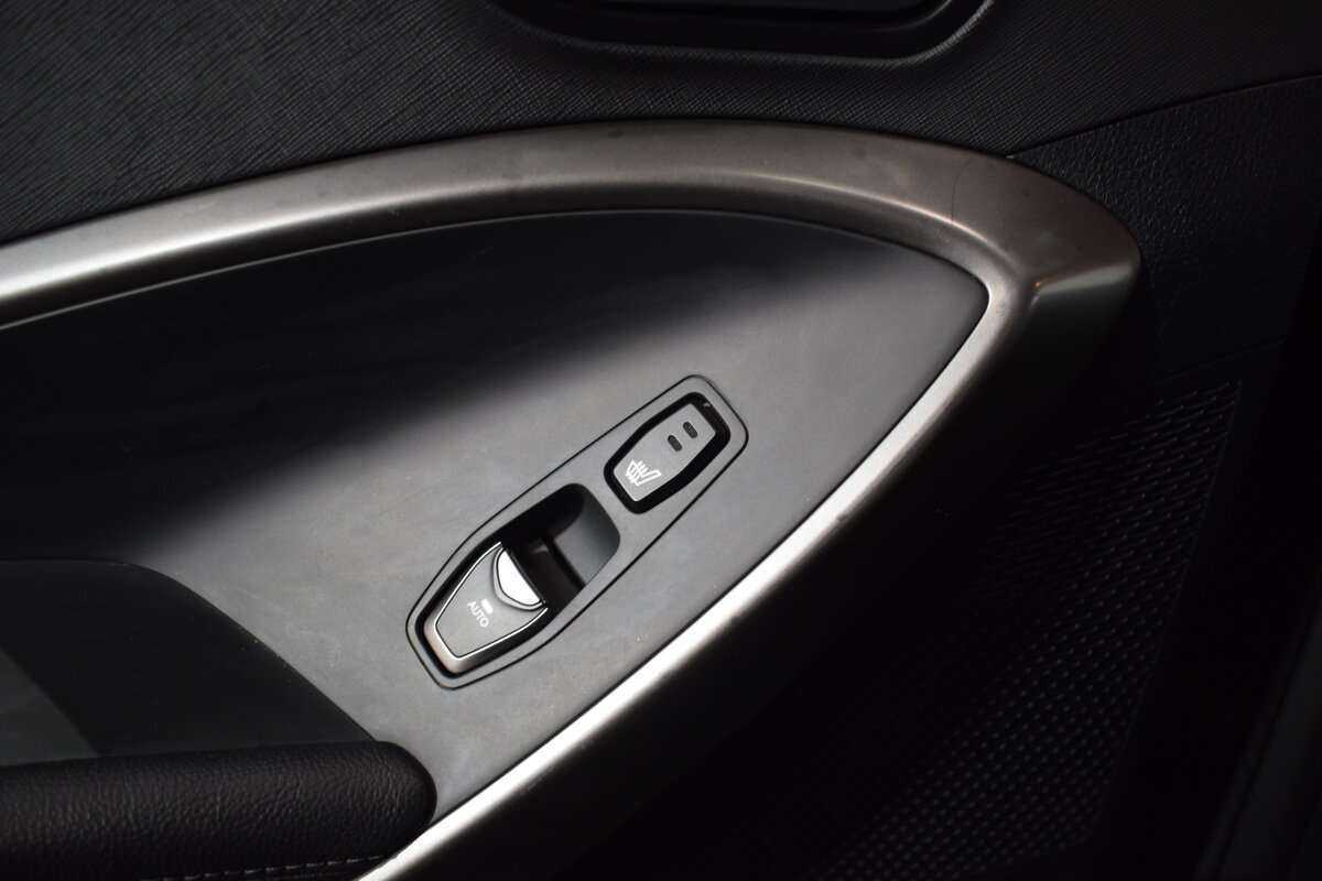 Купить Hyundai Santa Fe с пробегом. Фото: #20