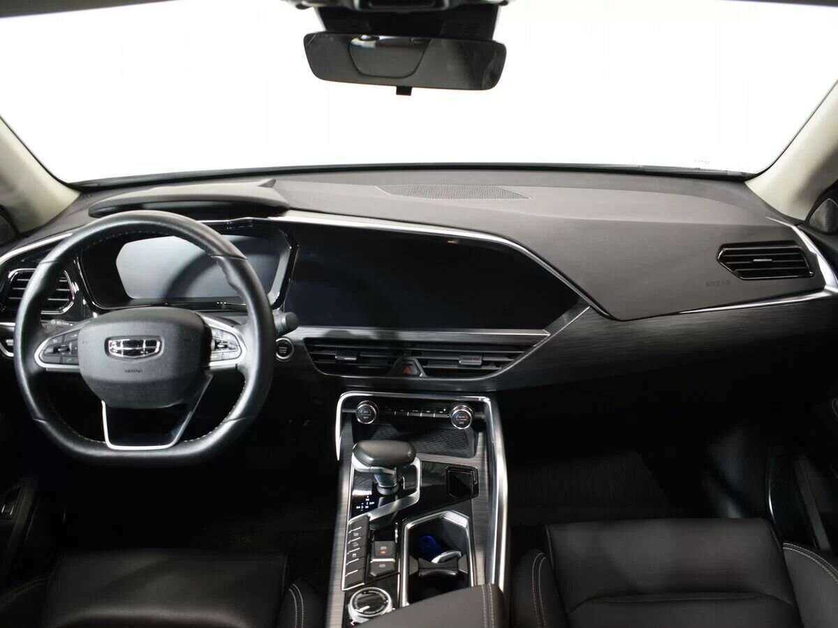 Купить Geely Tugella с пробегом. Фото: #11