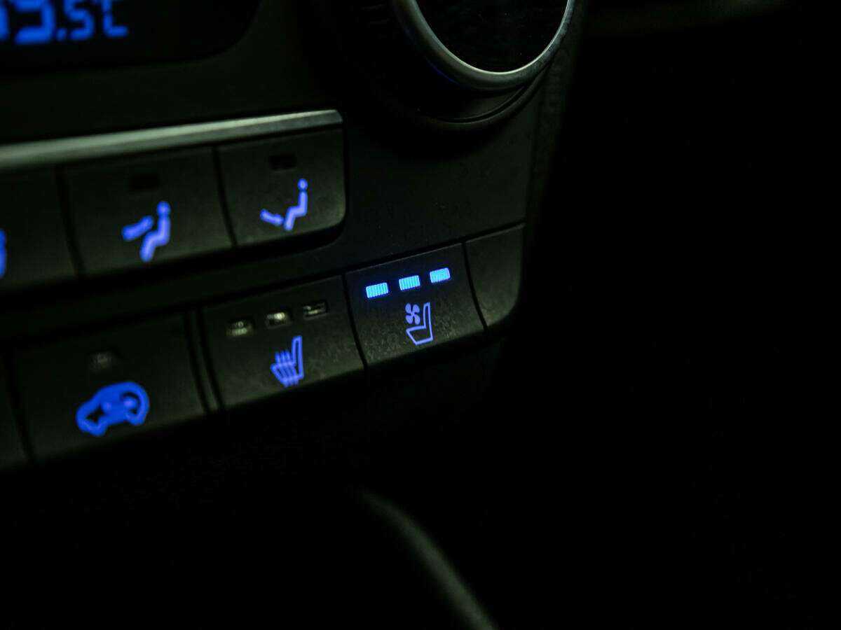 Купить Hyundai Tucson с пробегом. Фото: #13