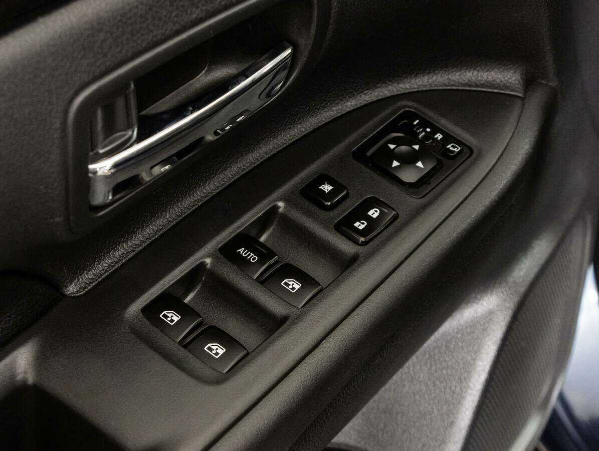 Купить Mitsubishi Outlander с пробегом. Фото: #13