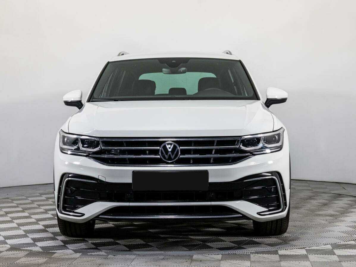 Купить Volkswagen Tiguan с пробегом. Фото: #1