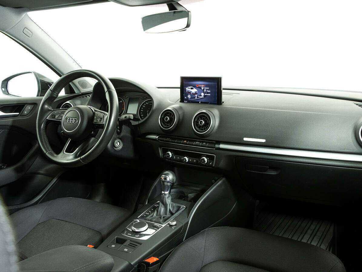 Купить Audi A3 с пробегом. Фото: #8