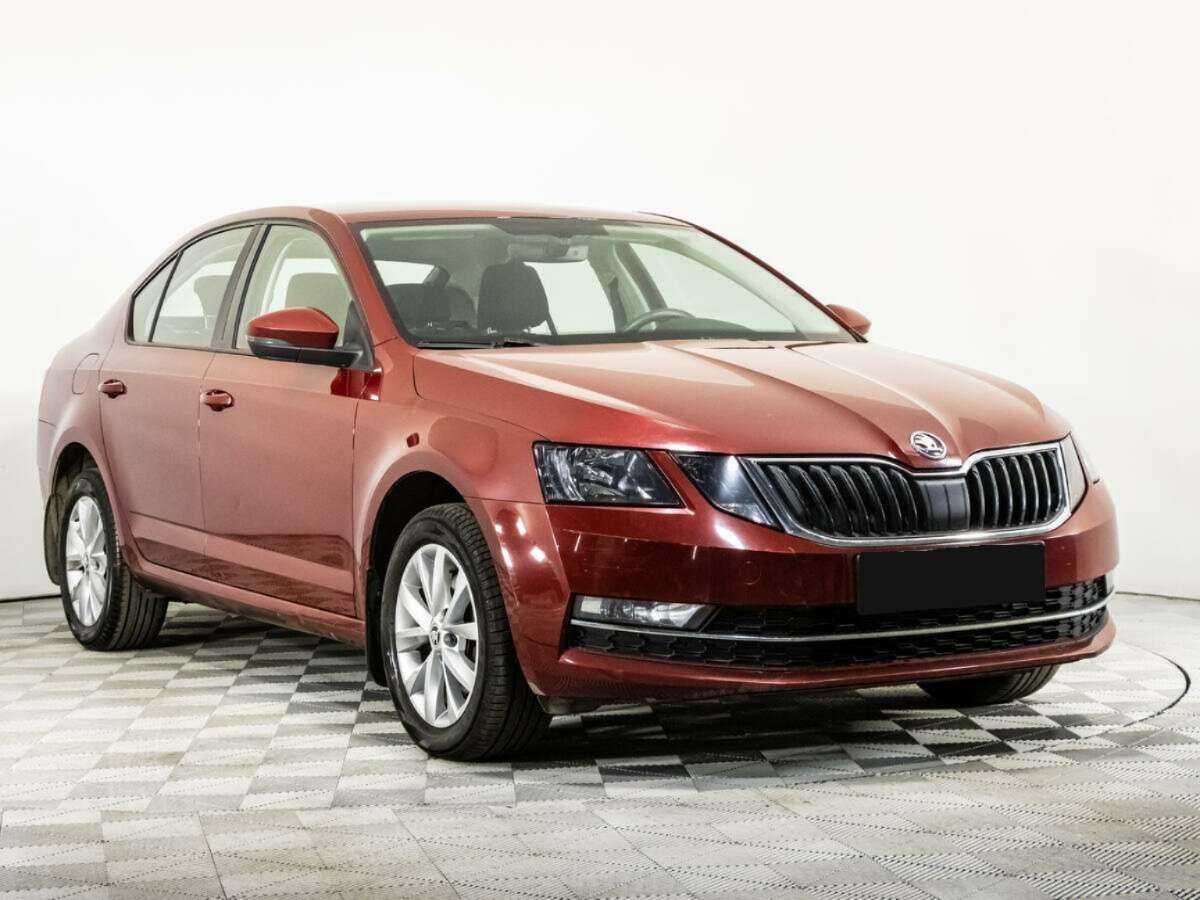 Купить Skoda Octavia с пробегом. Фото: #2