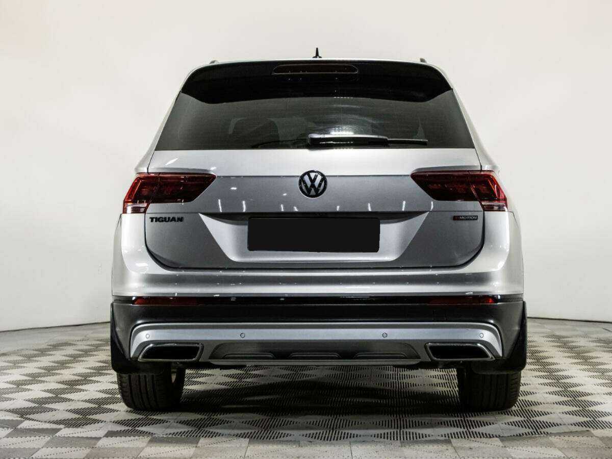 Купить Volkswagen Tiguan с пробегом. Фото: #4
