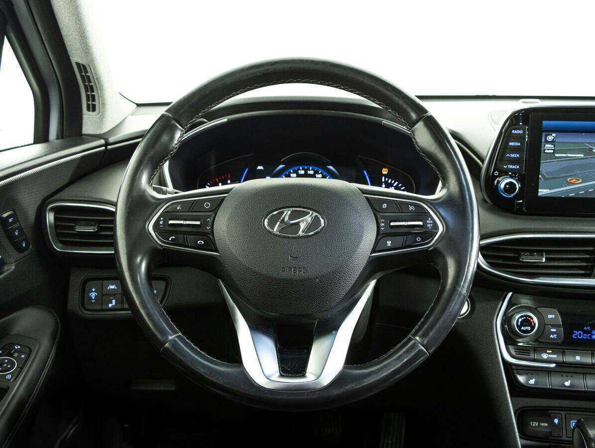 Купить Hyundai Santa Fe с пробегом. Фото: #11