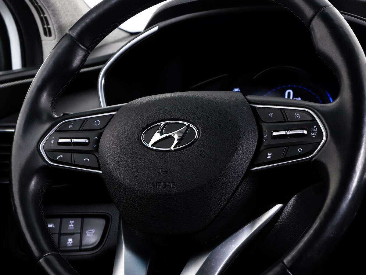 Купить Hyundai Santa Fe с пробегом. Фото: #10