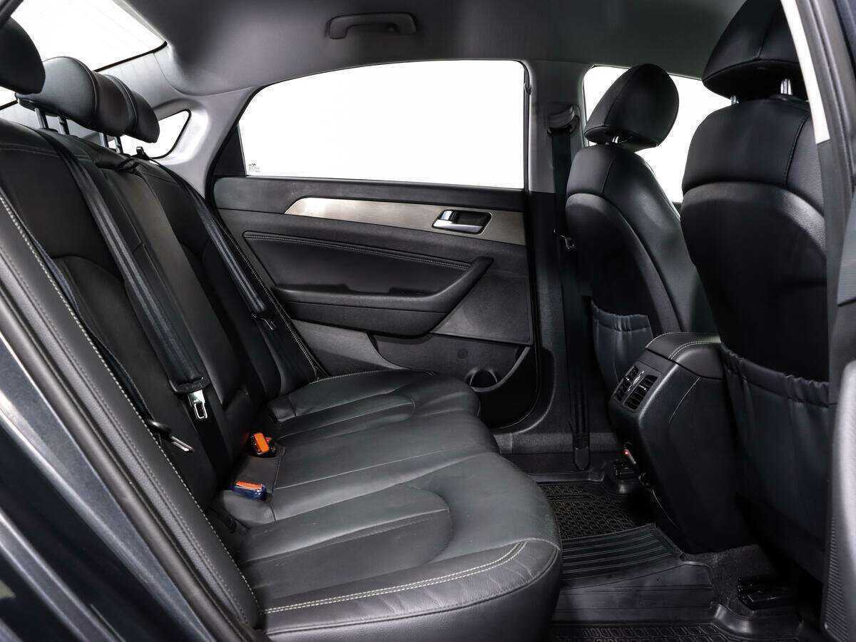 Купить Hyundai Sonata с пробегом. Фото: #16