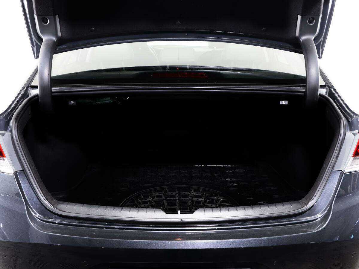 Купить Hyundai Sonata с пробегом. Фото: #20