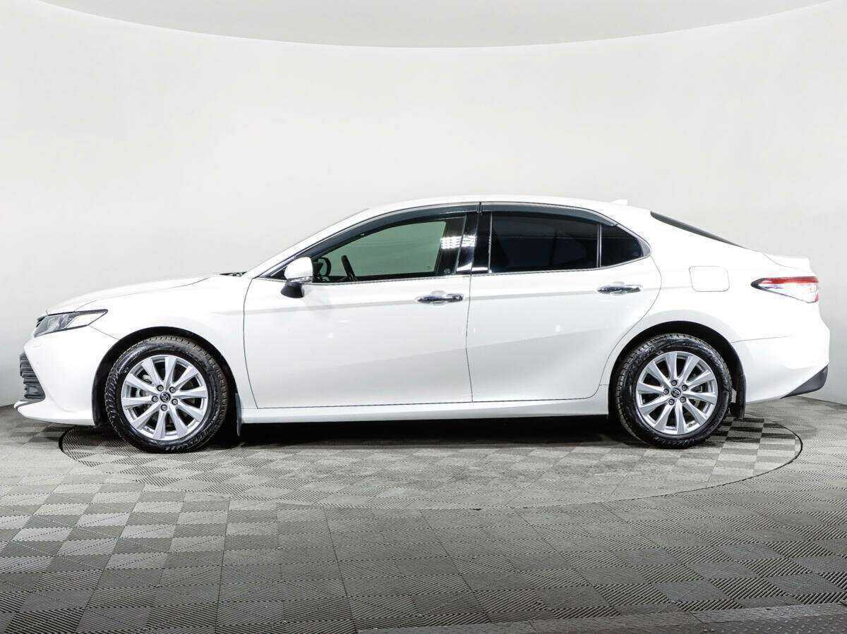 Купить Toyota Camry с пробегом. Фото: #7