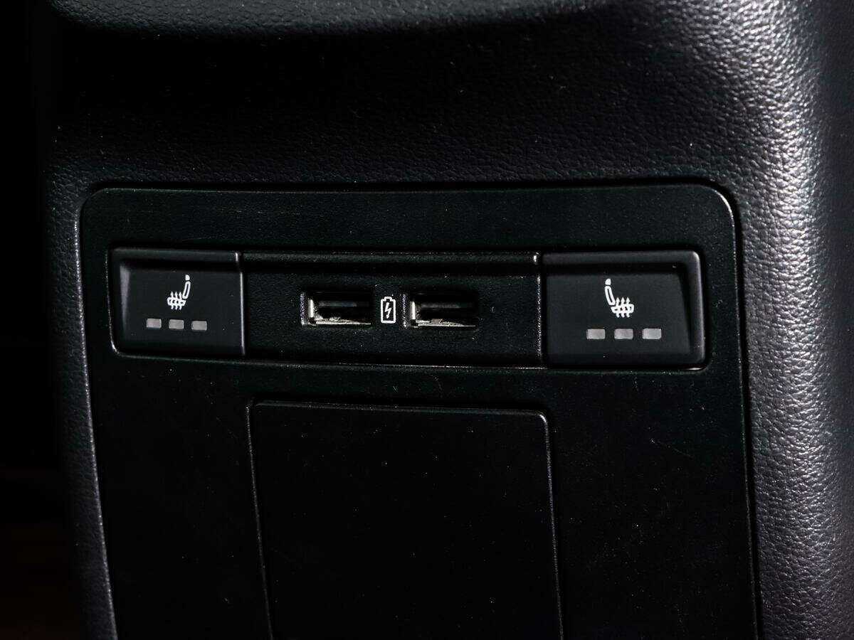 Купить Skoda Octavia с пробегом. Фото: #18