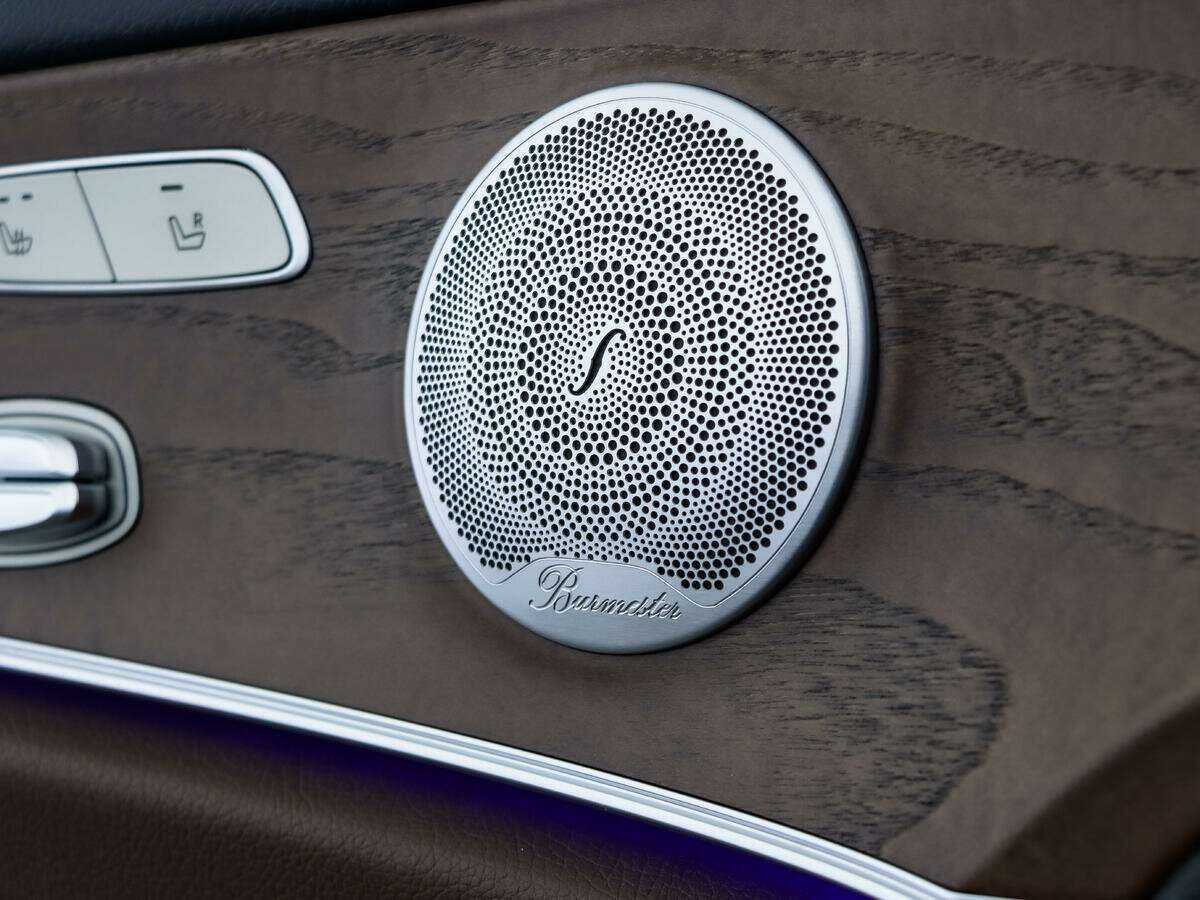 Купить Mercedes-Benz E-Класс с пробегом. Фото: #15