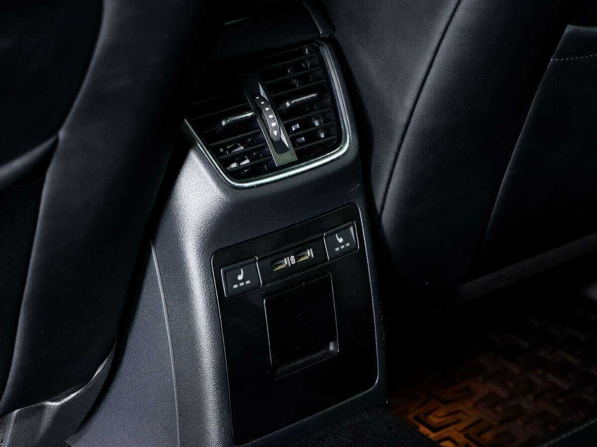 Купить Skoda Octavia с пробегом. Фото: #18