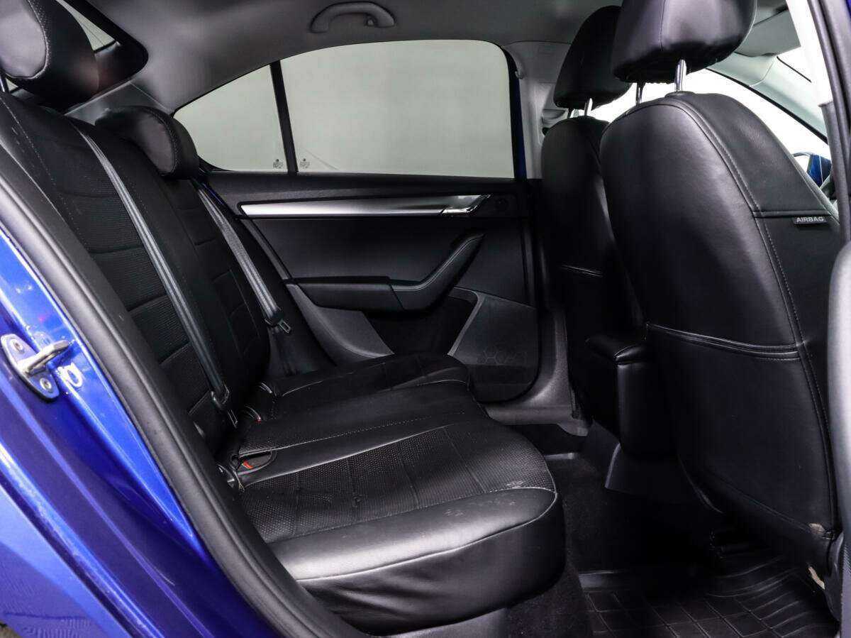 Купить Skoda Octavia с пробегом. Фото: #10