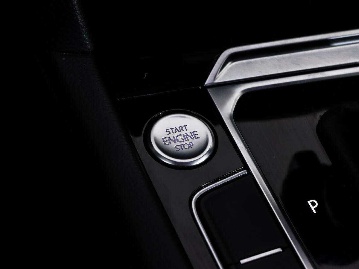 Купить Volkswagen Passat с пробегом. Фото: #17