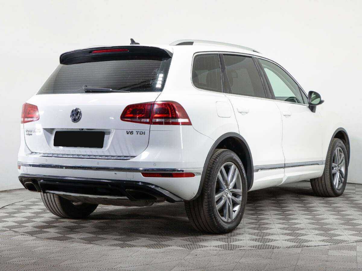 Купить Volkswagen Touareg с пробегом. Фото: #3
