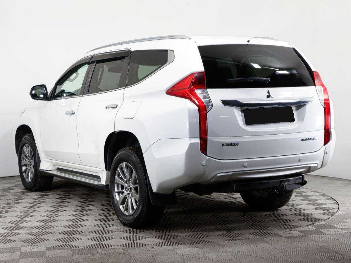 Купить Mitsubishi Pajero Sport с пробегом. Фото: #5