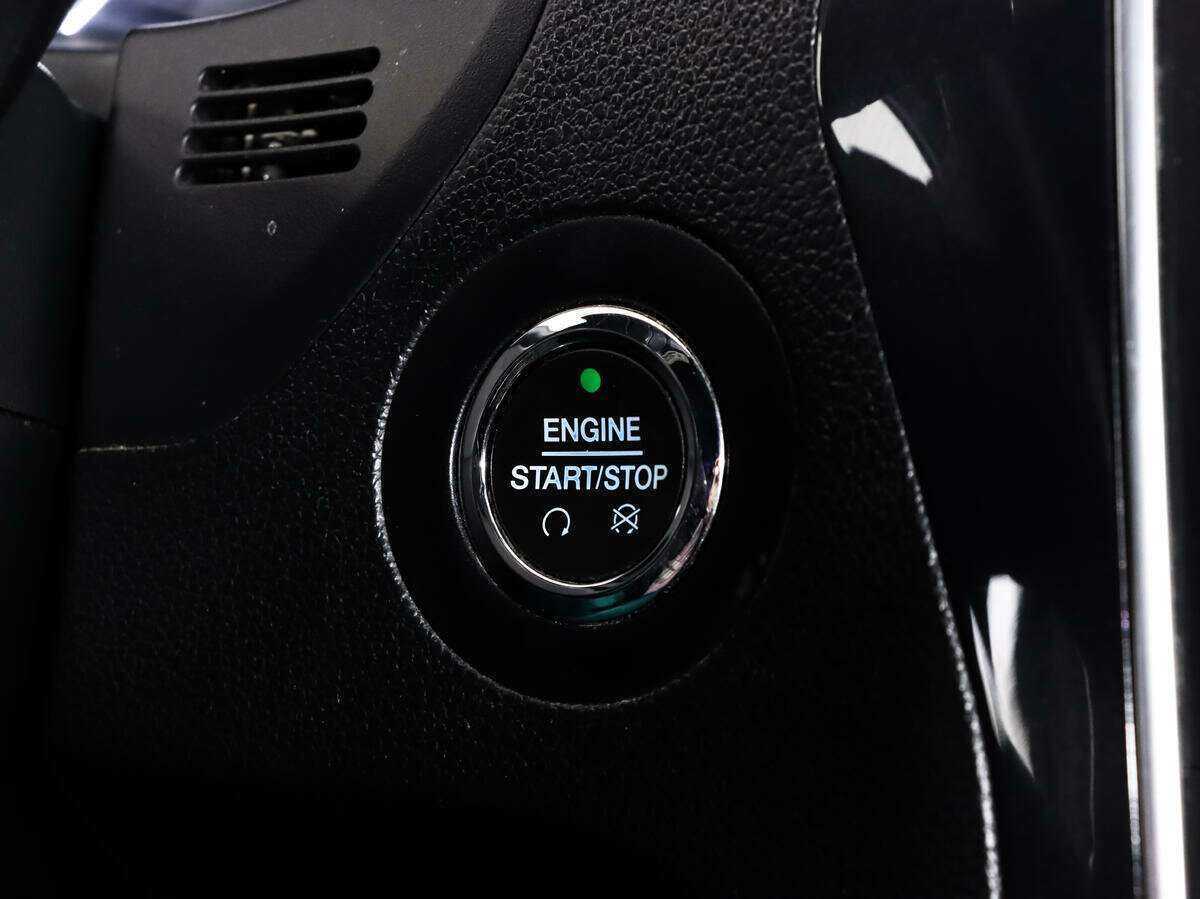 Купить Ford Explorer с пробегом. Фото: #12