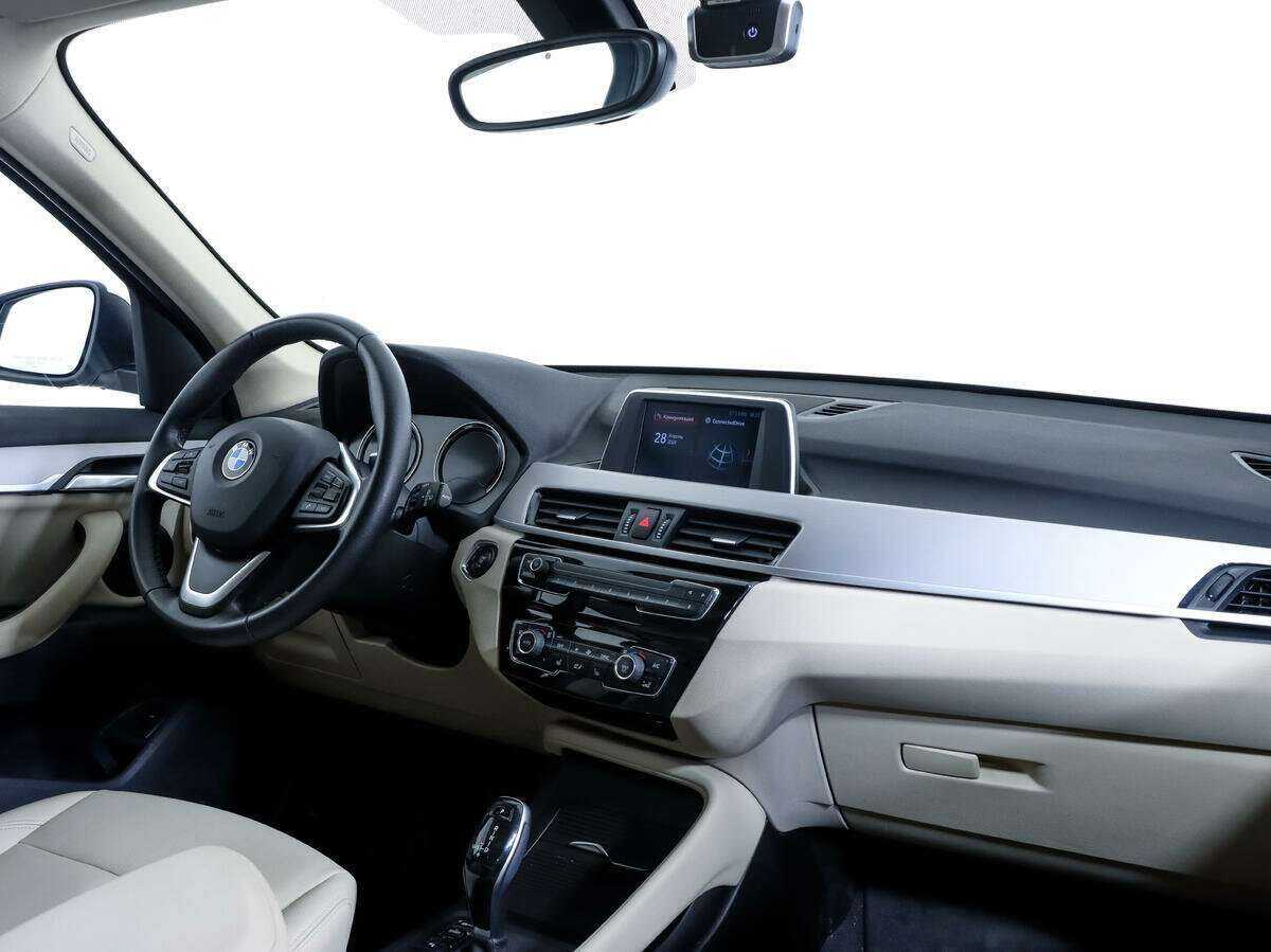 Купить BMW X1 с пробегом. Фото: #8