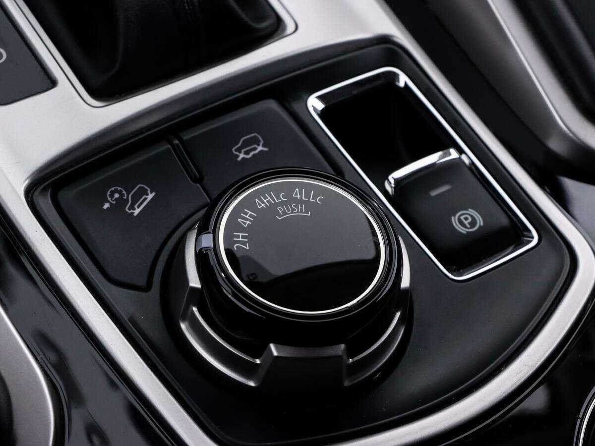 Купить Mitsubishi Pajero Sport с пробегом. Фото: #10