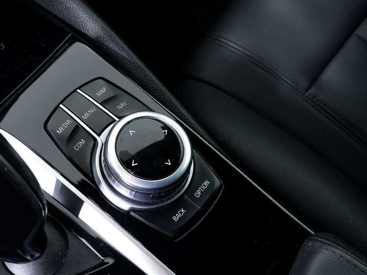 Купить BMW 5 серии с пробегом. Фото: #11