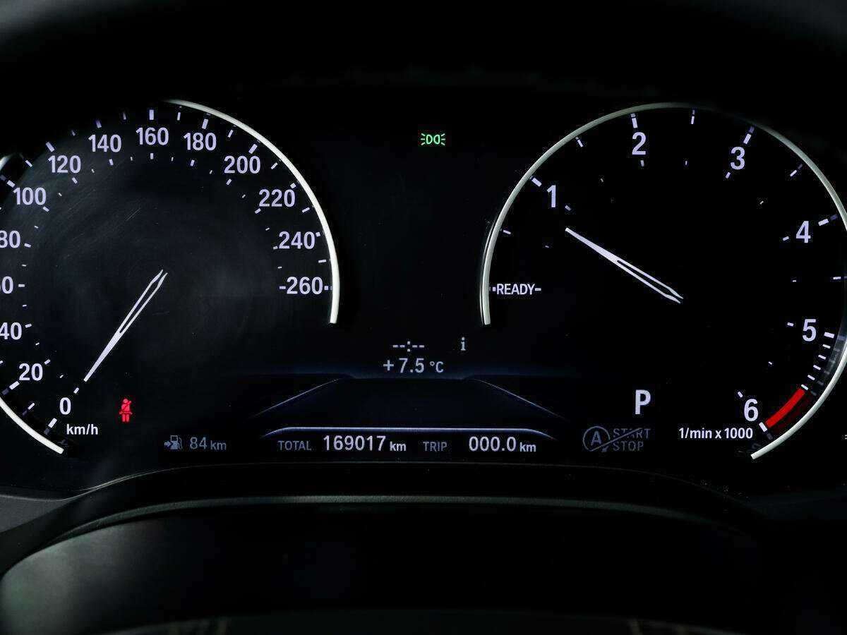 Купить BMW 5 серии с пробегом. Фото: #18