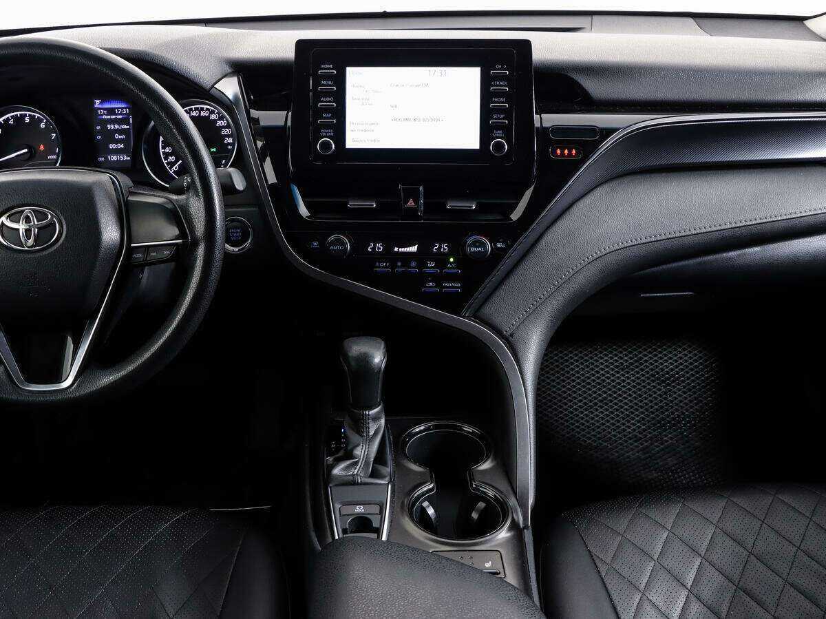 Купить Toyota Camry с пробегом. Фото: #11