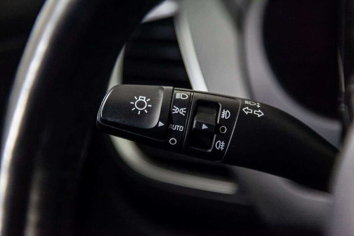 Купить Kia Seltos с пробегом. Фото: #18