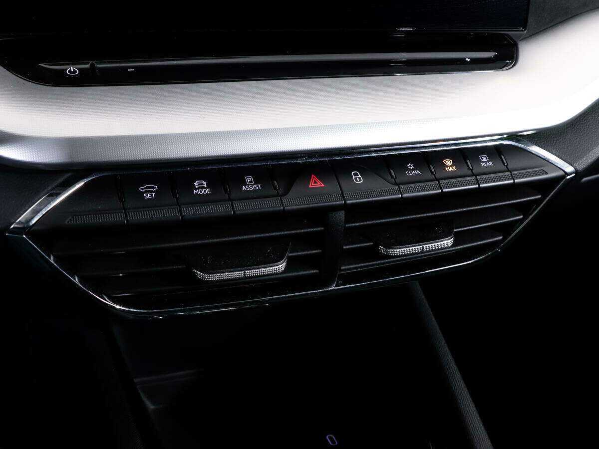 Купить Skoda Octavia с пробегом. Фото: #17