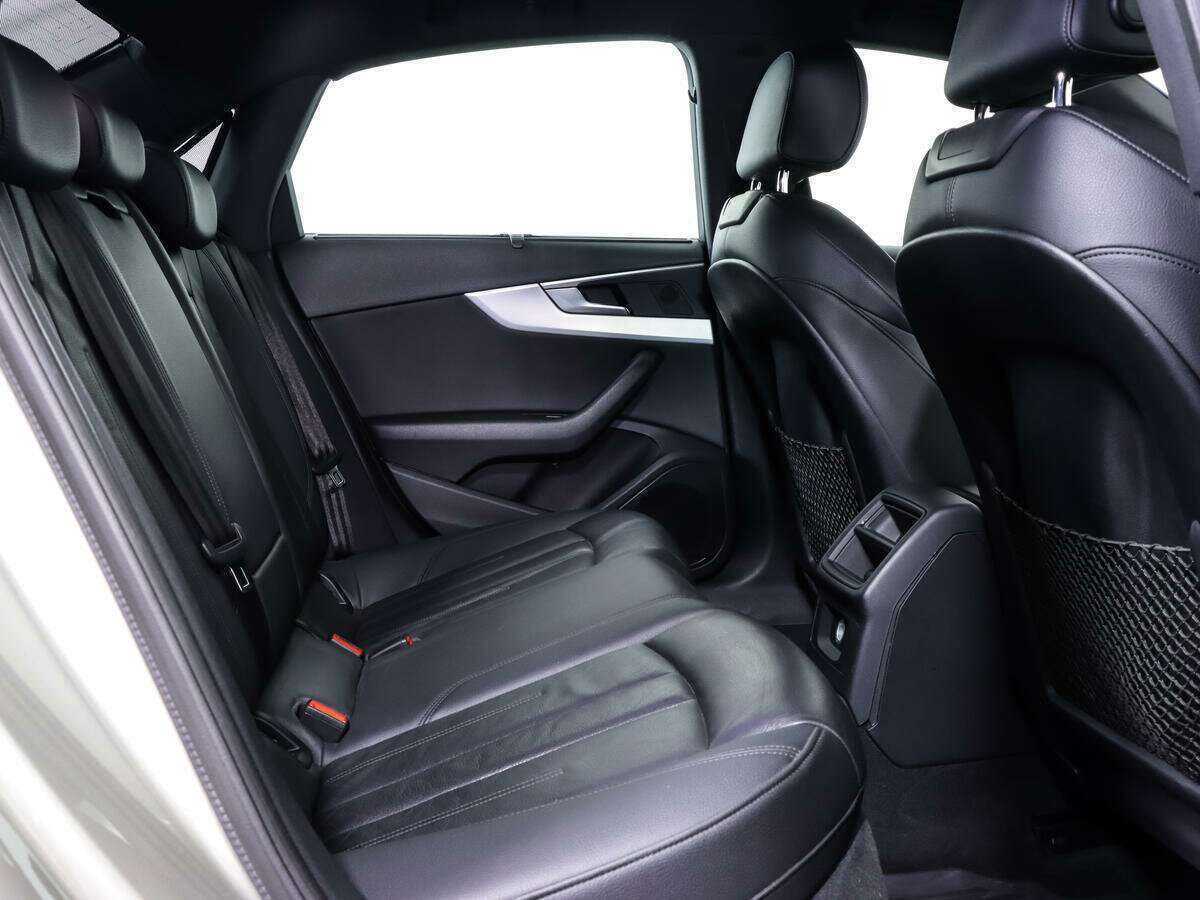 Купить Audi A4 с пробегом. Фото: #16