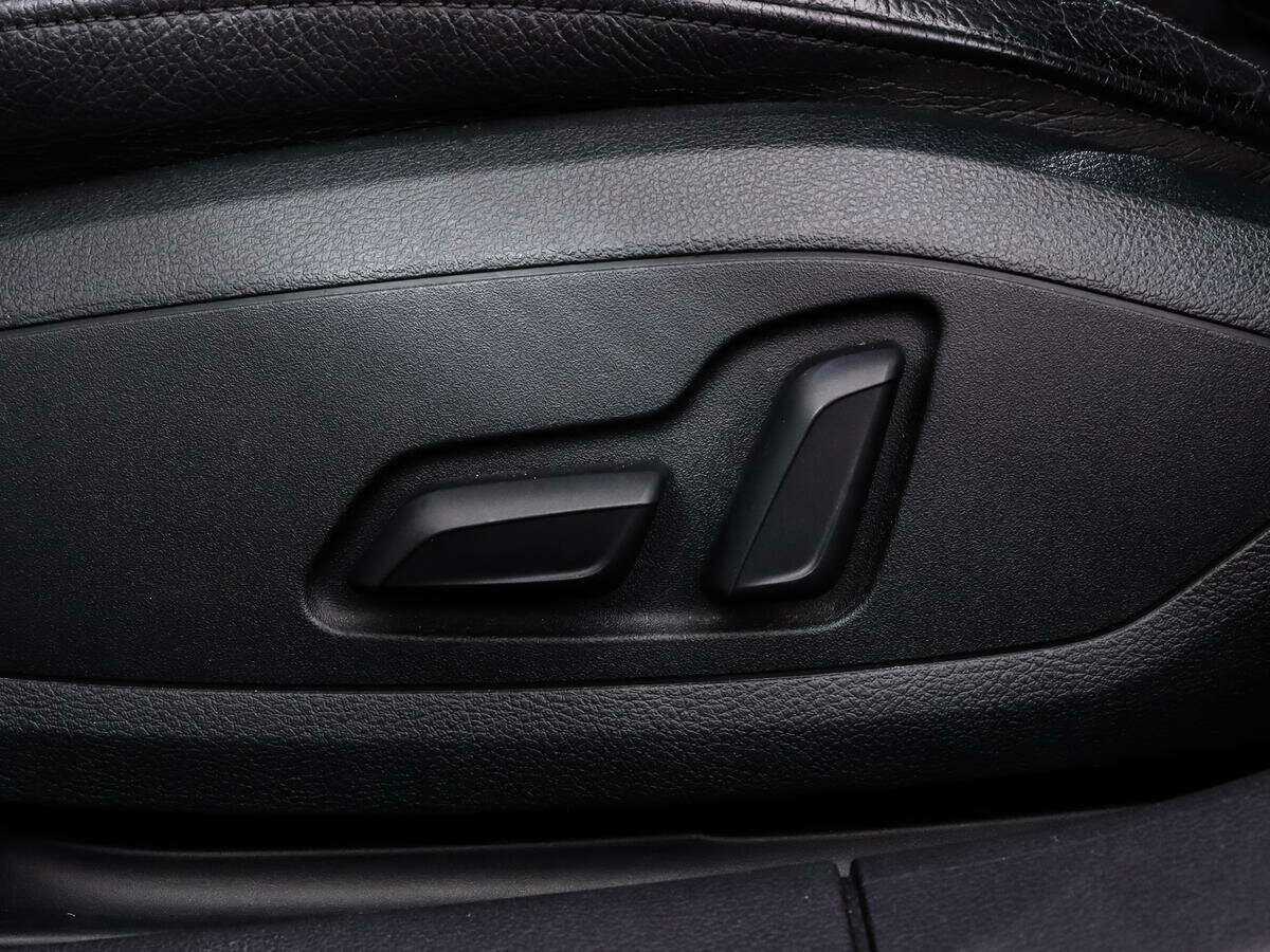 Купить Audi A4 с пробегом. Фото: #18